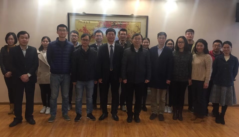 sc_261652_073702.jpg image004.jpg