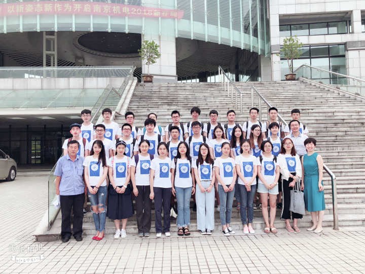 sc_252052_020508.jpg 3.jpg